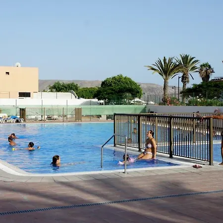 Las Torres Del Sol Los Cristianos * لوس كريستيانوس